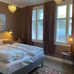 Lærdalsøren Hotell *
