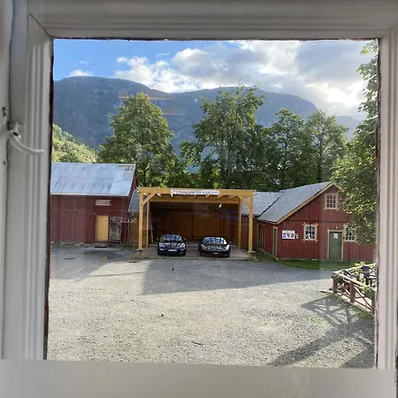 Lærdalsøren Hotell