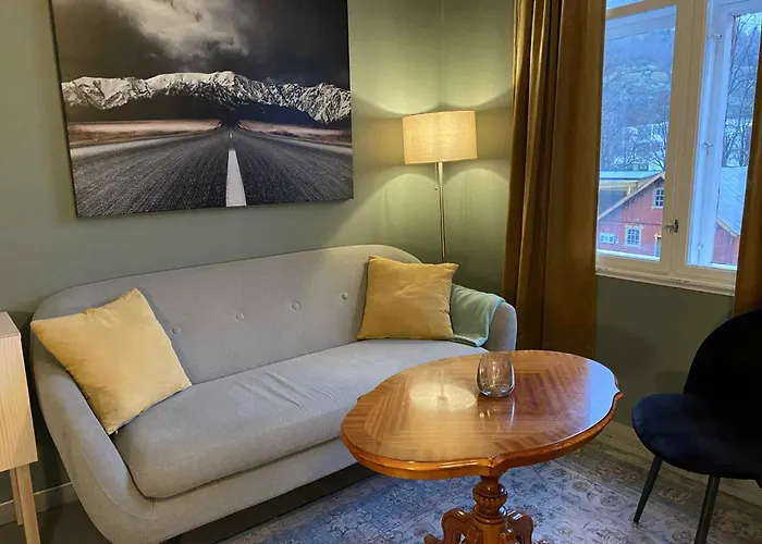 Hotell Laerdalsoren Motor Lærdalsøyri